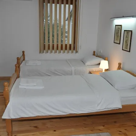 Апартаменты Apartmanski Smestaj Solaris Kod Aqua Parka *