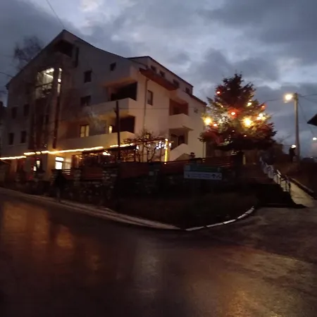 Apartmanski Smestaj Solaris Kod Aqua Parka