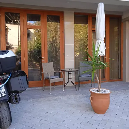 Apartmanski Smestaj Solaris Kod Aqua Parka דירה