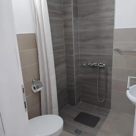 Apartmanski Smestaj Solaris Kod Aqua Parka דירה