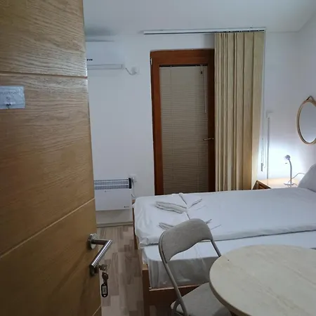 Apartmanski Smestaj Solaris Kod Aqua Parka