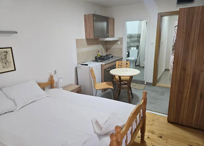 Apartmanski Smestaj Solaris Kod Aqua Parka 아파트 소코 반자