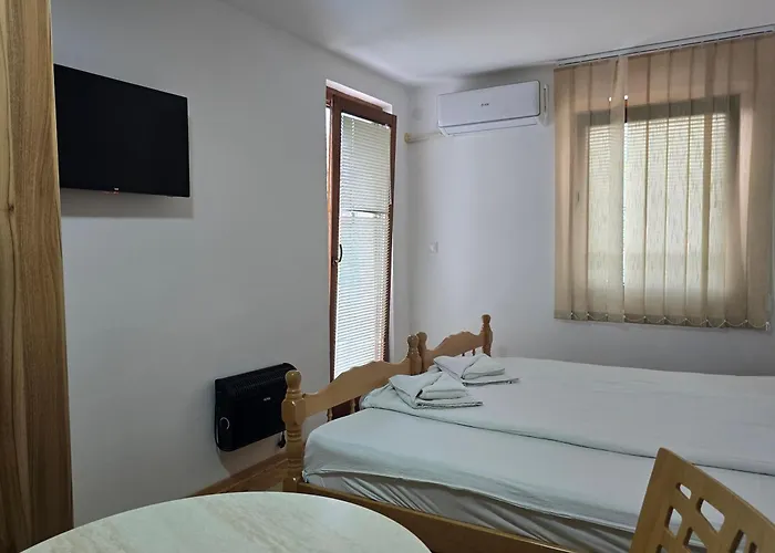 Apartmanski Smestaj Solaris Kod Aqua Parka 아파트 소코 반자