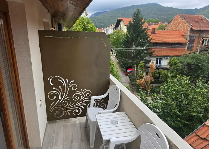 아파트 Apartmanski Smestaj Solaris Kod Aqua Parka 소코 반자